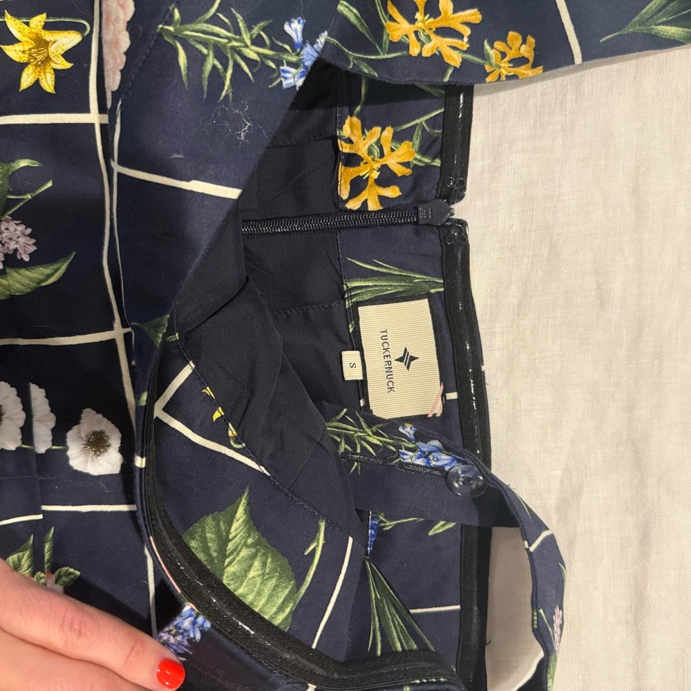 Tuckernuck Navy Floral Women Jeans